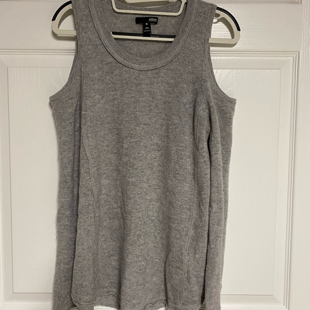 AQUA Cashmere Peek a Boo Shoulder Size XS